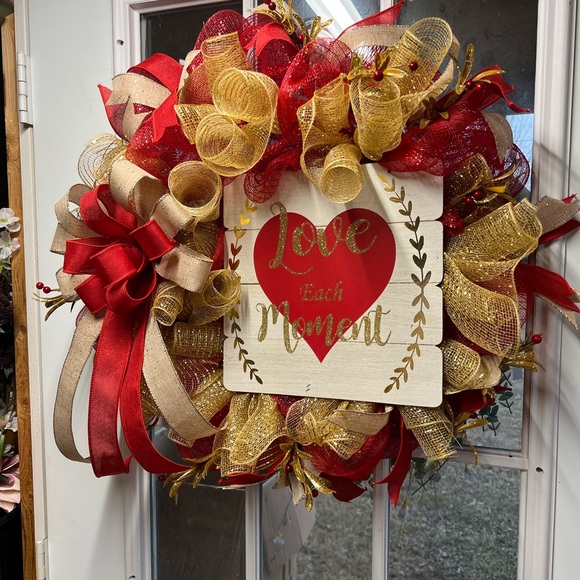 “Love each Moment “ deco mesh - Picture 2 of 7